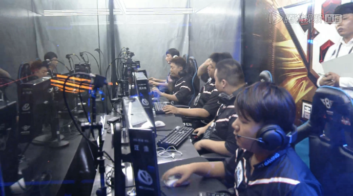 All Gamers 在 VCT 2025：中国第二阶段 意外击败了热门队伍 Wolves Esports