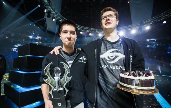 TES遗憾止步季军 仅收获50万奖金 全年S赛积分定格在150分