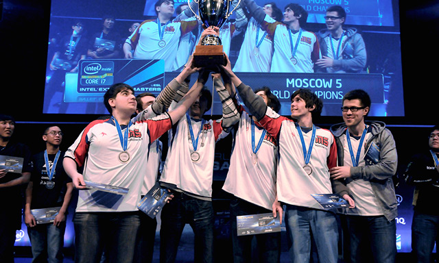 ESL发布了一段幽默视频，关于 kyousuke 和 Falcons