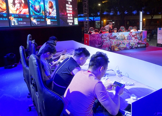 Wolves Esports 和 Gen.G 晋级 Masters Toronto 2025 上半区下一轮