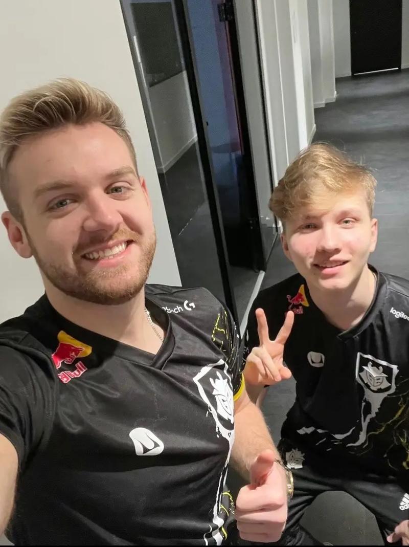 Yagao生涯首次BO5战胜Rookie